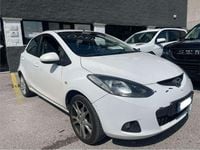 Usata Mazda 2 68 CV (50 kW) 2010 Bianco Utilitaria