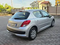 Usata Peugeot 207 73 CV (53 kW) 2013 Berlina