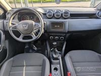 Usata Dacia Duster Prestige 101 CV (74 kW) 2020 Grigio SUV