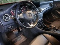 Usata Mercedes GLA200 156 CV (114 kW) 2022 Nero SUV