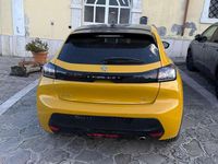 Usata Peugeot 208 GT 102 CV (75 kW) 2022 Oro Utilitaria