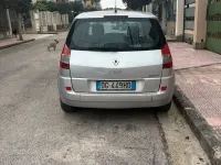 Usata Renault Scenic E-Tech 106 CV (77 kW) 2007 Grigio Monovolume