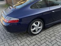 Usata Porsche 911 Carrera 4 408 CV (300 kW) 2001 Blu Coupé