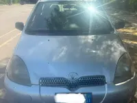 Usata Toyota Yaris 68 CV (50 kW) 2004 Grigio Berlina