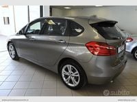 Usata BMW 220 Active Tourer Luxury Line 190 CV (139 kW) 2015 Beige Monovolume