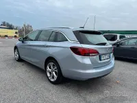 Usata Opel Astra Edition 131 CV (96 kW) 2018 Grigio Utilitaria
