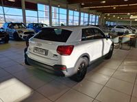 Usata Audi Q2 Business 116 CV (85 kW) 2022 Bianco pastello SUV