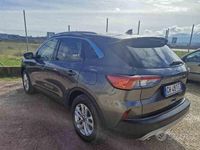 Usata Ford Kuga Business Edition 120 CV (88 kW) 2022 Grigio SUV