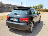 Usata Audi A1 Ambition 122 CV (89 kW) 2010 Nero Utilitaria
