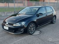 Usata VW Golf VII Highline 110 CV (80 kW) 2015 Nero Berlina