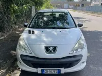 Usata Peugeot 206 60 CV (44 kW) 2012 Bianco Berlina