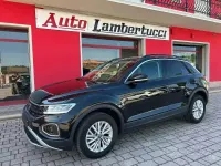 Usata VW T-Roc Life 110 CV (80 kW) 2023 Nero SUV