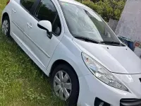 Usata Peugeot 207 73 CV (53 kW) 2012 Bianco Berlina