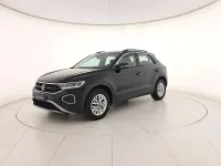 Usata VW T-Roc Life 116 CV (85 kW) 2025 Deep black perlato SUV