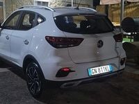 Usata MG ZS 111 CV (81 kW) 2023 Bianco Berlina