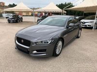 Usata Jaguar XE R-Sport 163 CV (119 kW) 2018 Grigio Berlina