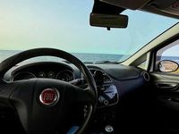 Usata Fiat Punto 69 CV (50 kW) 2016 Bianco Utilitaria