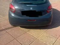 Usata Peugeot 208 Allure 82 CV (60 kW) 2018 Grigio Utilitaria