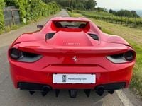 Usata Ferrari 488 670 CV (492 kW) 2017 Rosso corsa Cabrio