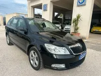 Occasion Skoda Octavia Elegance 105 ch (77 kW) 2012 Noir Break