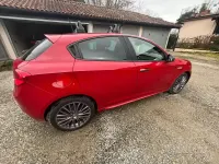 Usata Alfa Romeo Giulietta 120 CV (88 kW) 2017 Rosso Utilitaria