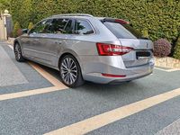 Usata Skoda Superb LAURIN & KLEMENT 190 CV (139 kW) 2018 Grigio Station wagon