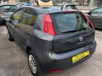 Usata Fiat Punto Street 77 CV (56 kW) 2017 Grigio Utilitaria