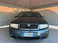 Usata Skoda Fabia 75 CV (55 kW) 2006 Grigio Utilitaria