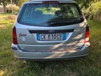 Usata Ford Focus 100 CV (73 kW) 2004 Grigio Station wagon