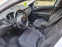 Usata Alfa Romeo Giulietta 120 CV (88 kW) 2018 Bianco Utilitaria