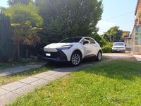 Usata Toyota C-HR Active 98 CV (72 kW) 2024 Bianco SUV