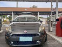 Usata Fiat Punto 77 CV (56 kW) 2017 Grigio Utilitaria