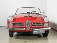 Usata Alfa Romeo 2000 115 CV (84 kW) 1961 Rosso Cabrio