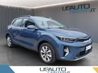 Usata Kia Stonic Style 100 CV (73 kW) 2021 Grigio SUV