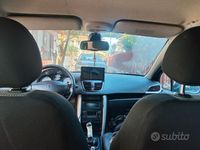 Usata Peugeot 207 88 CV (64 kW) 2010 Utilitaria