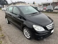 Usata Mercedes B200 140 CV (102 kW) 2007 Nero Monovolume