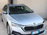 Usata Skoda Octavia 150 CV (110 kW) 2024 Grigio Station wagon