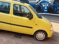 Usata Opel Agila Club 80 CV (58 kW) 2005 Giallo Utilitaria