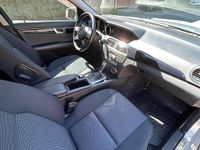 Usata Mercedes C220 170 CV (125 kW) 2012 Grigio Berlina