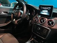 Usata Mercedes CLA200 2015 Bianco Coupé