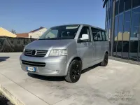 Usata VW T5 131 CV (96 kW) 2009 Grigio Furgone