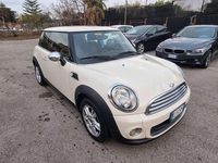 Usata Mini ONE 75 CV (55 kW) 2011 Beige Utilitaria