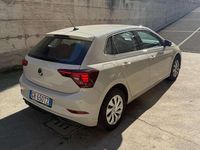 Usata VW Polo Life 95 CV (69 kW) 2023 Beige Utilitaria
