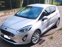 Usata Ford Fiesta Titanium 86 CV (63 kW) 2018 Grigio Utilitaria