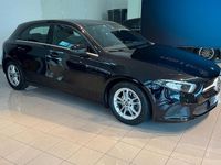 Usata Mercedes A180 116 CV (85 kW) 2019 Nero Berlina