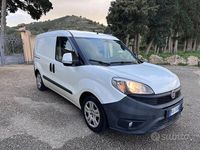 Usata Fiat Doblò 90 CV (66 kW) 2015 Monovolume