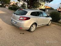 Usata Renault Mégane III 110 CV (80 kW) 2012 Grigio Station wagon