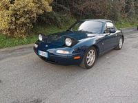 Usata Mazda MX5 90 CV (66 kW) 1997 Blu/azzurro Cabrio