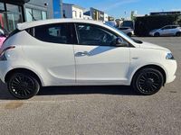 Usata Lancia Ypsilon S 69 CV (50 kW) 2023 Bianco Utilitaria