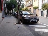 Usata Volvo XC70 185 CV (136 kW) 2007 Nero Station wagon